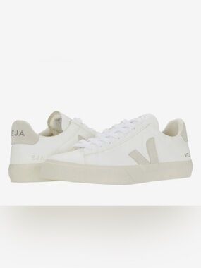 Veja Women’s Campo, Size 7